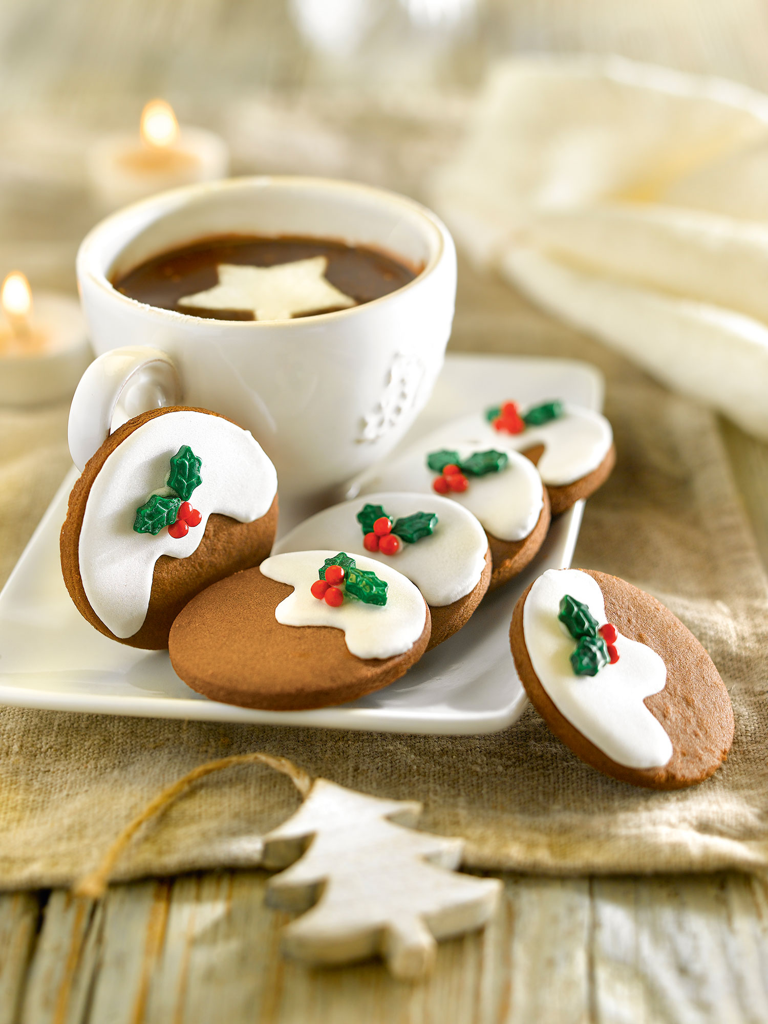 Recetas de Navidad: pastas de cacao nevadas.