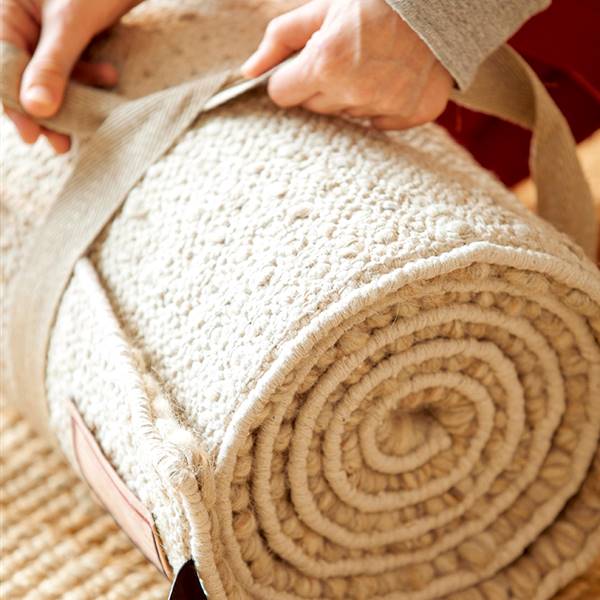 Mantén tu alfombra como nueva limpiándola