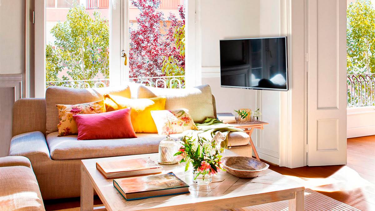 soporte lcd y led - columna giratoria - excelente calidad  Tv de  dormitorio, Soporte para televisor, Mueble esquinero para tv
