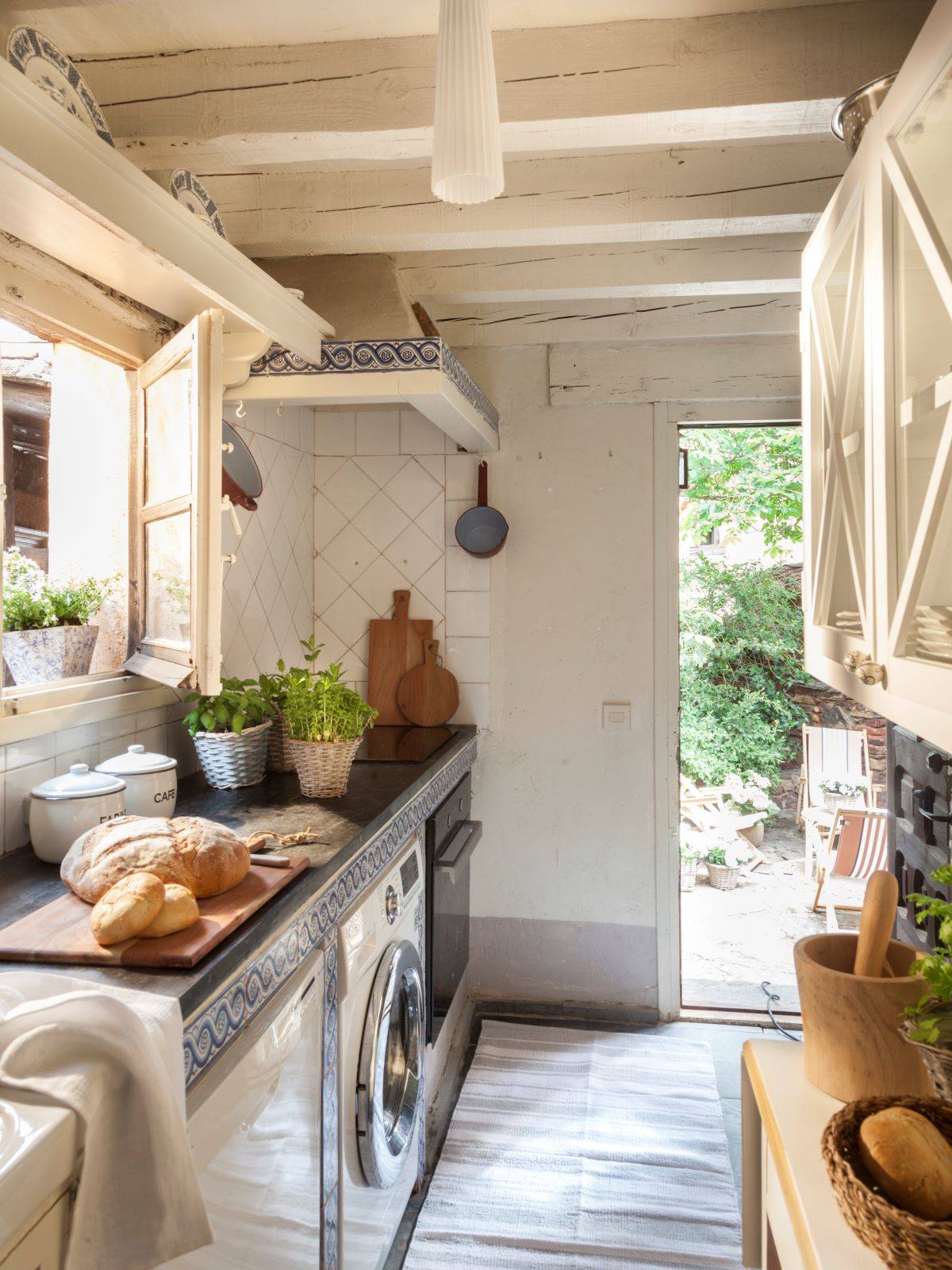 Rustic small kitchen. 