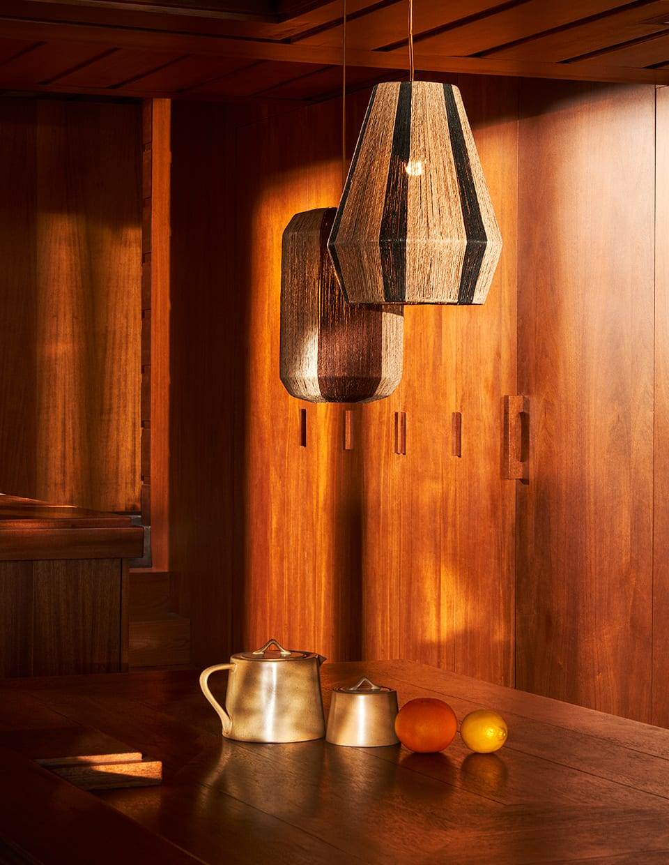 Lámpara colgante de la colección primavera 2020 de Zara Home