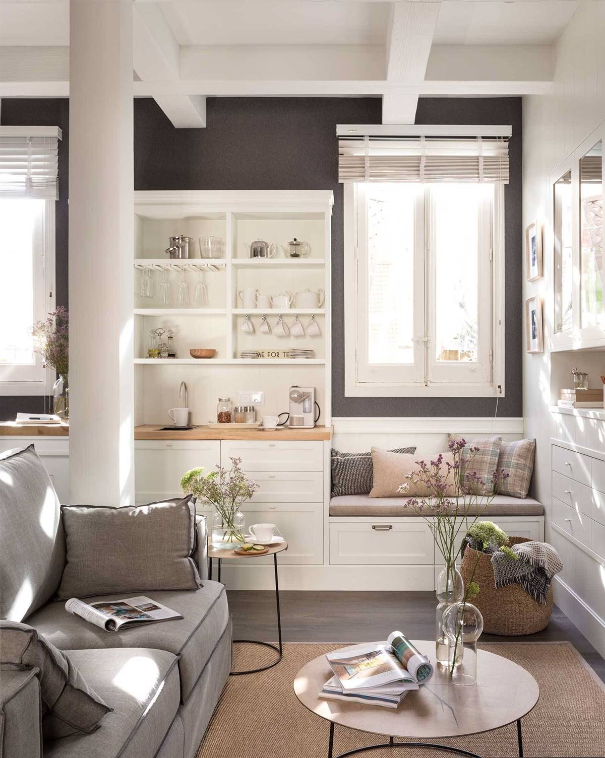 Muebles a medida bajo la ventana (con planos)