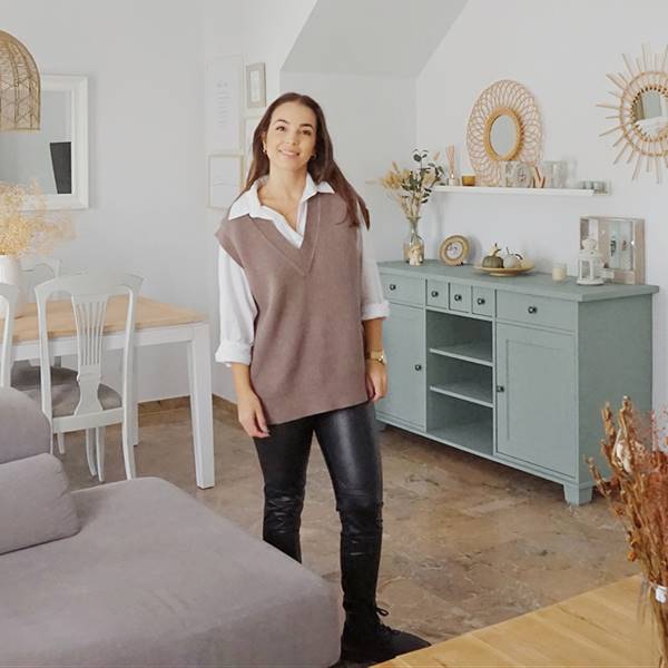 Casas de lectoras: Luz, la youtuber 'manitas' que ha transformado ella misma su casa de Sevilla (con vídeo house tour)