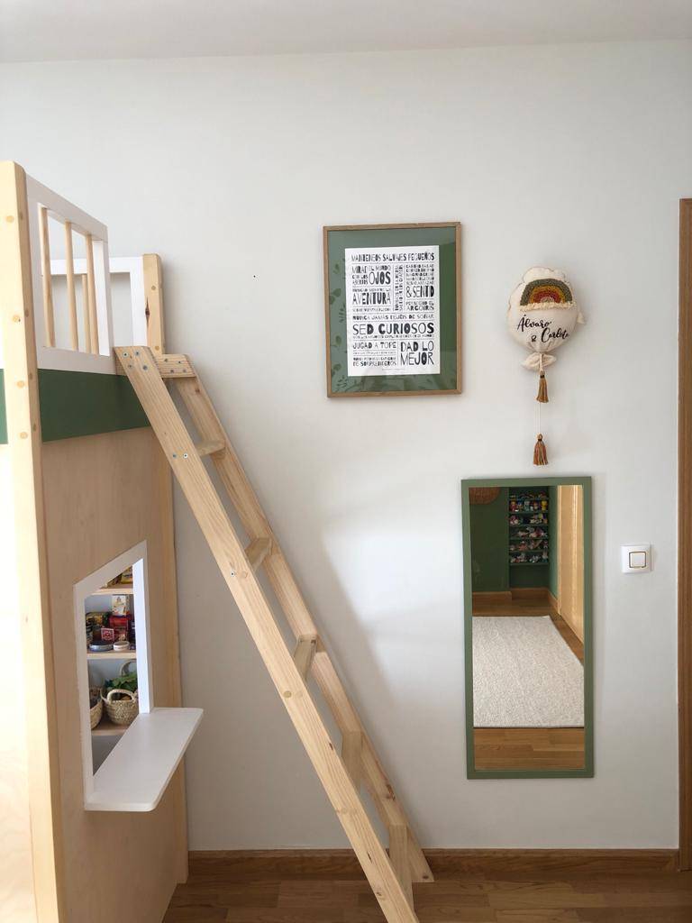 Escaleras habitación infantil - Mar Vidal 