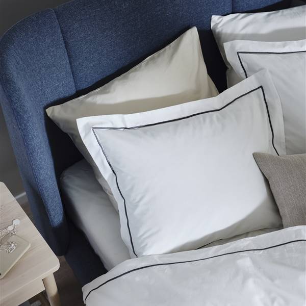 Ropa de cama, un sofá, un sillón... aquí tienes todo lo nuevo de IKEA para el dormitorio