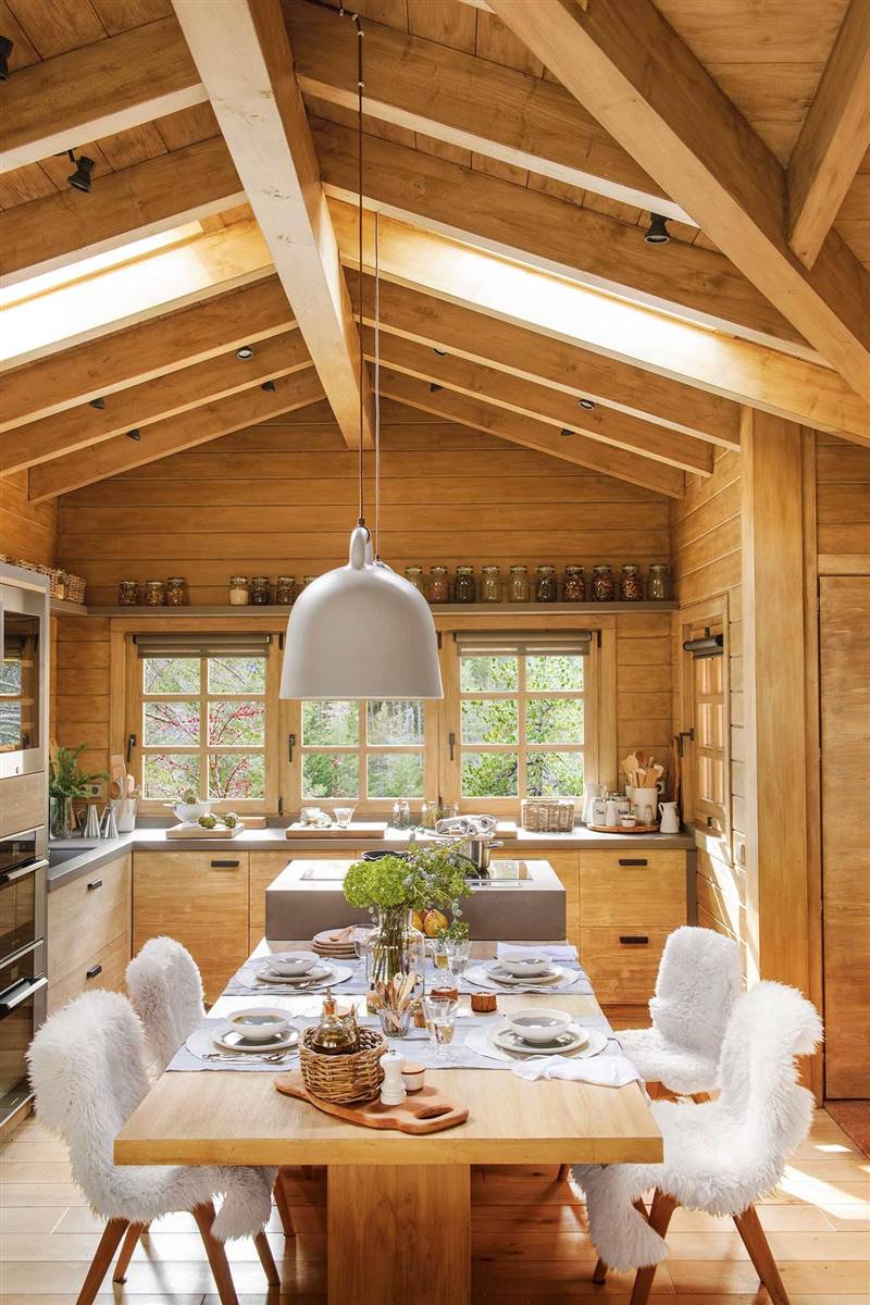 Cocinas con office prácticas y muy acogedoras que inspirarán tu próxima ...