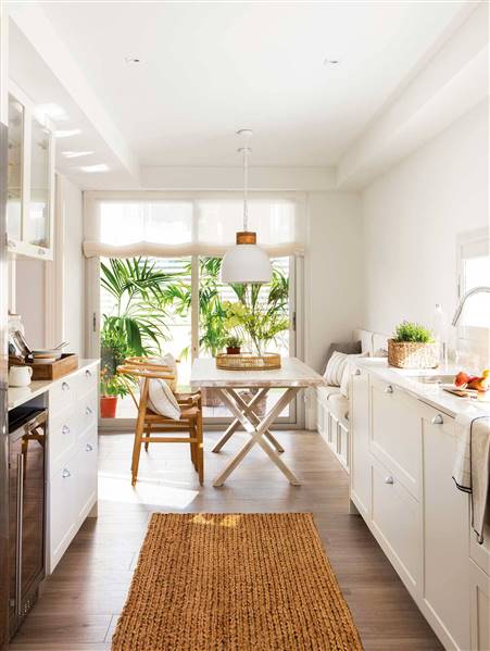 Cocinas con office prácticas y muy acogedoras que inspirarán tu próxima ...