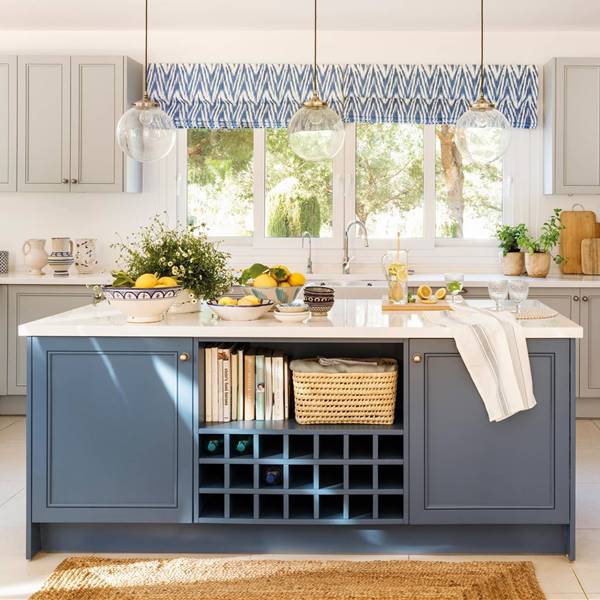 La fiebre de las cocinas azules: 16 motivos para elegir este color para la tuya