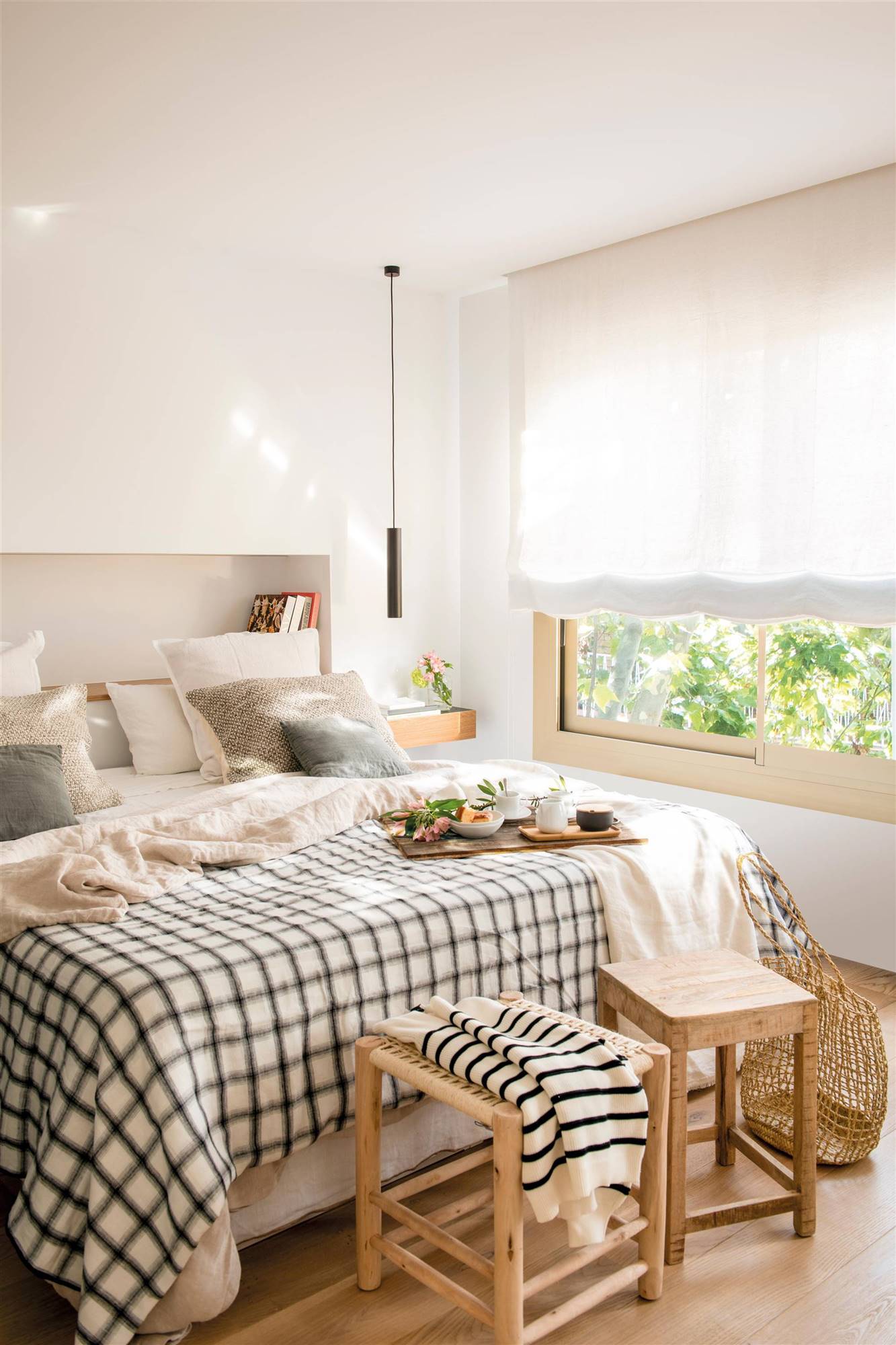 Ideas de dormitorios en blanco y madera. 