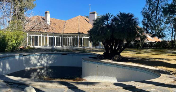 Piscina de Montealto, la casa que fue de Rocío Jurado en La Moraleja