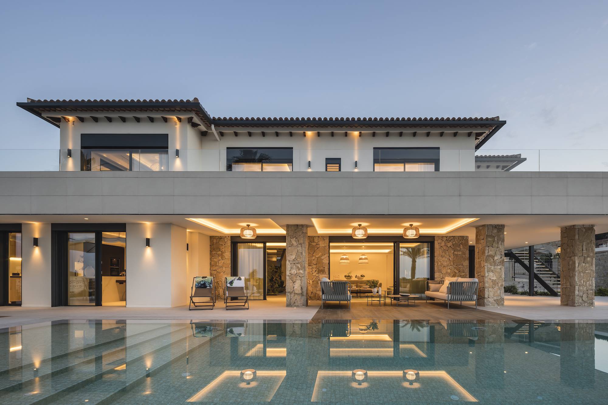 La Impresionante Casa De Lujo Con Espacios Abiertos Y Decoraci n C lida 