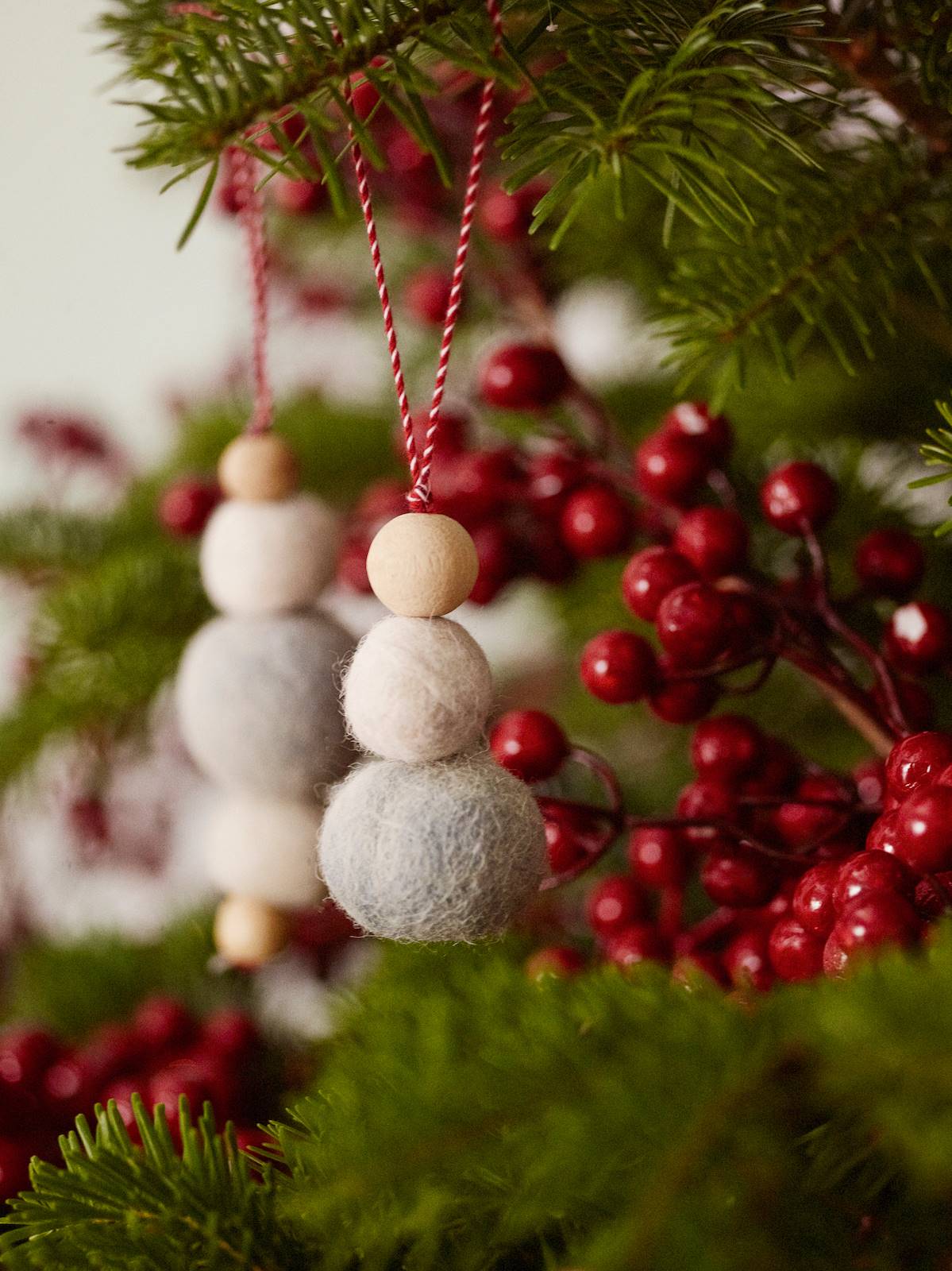 Adornos de Navidad de la colección de Navidad 2022-2023 de Kave Home.