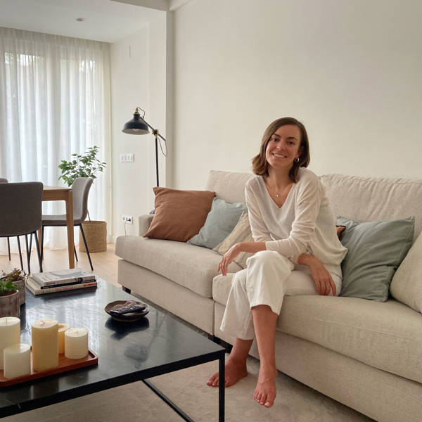 Concurso IKEA y El Mueble: el salón que quiere ser más cálido y personal de Elena en Madrid