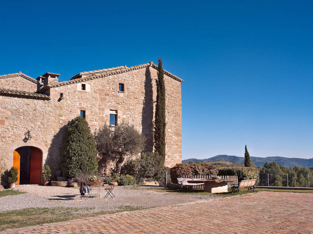 Vista exterior del eco-hotel La Garriga de Castelladral