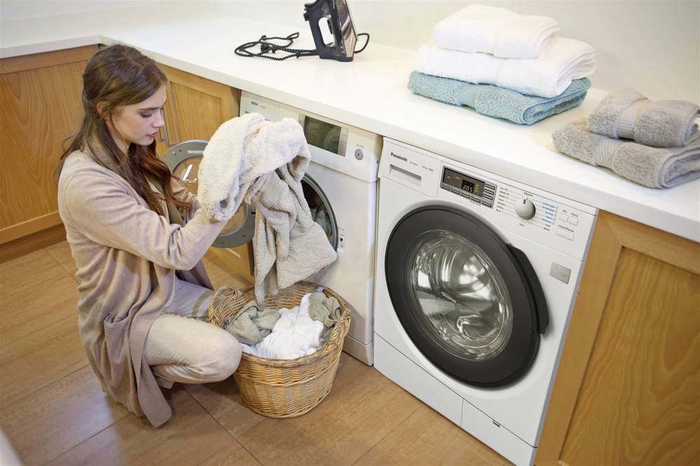 Trucos para que tu ropa salga más limpia de la lavadora.