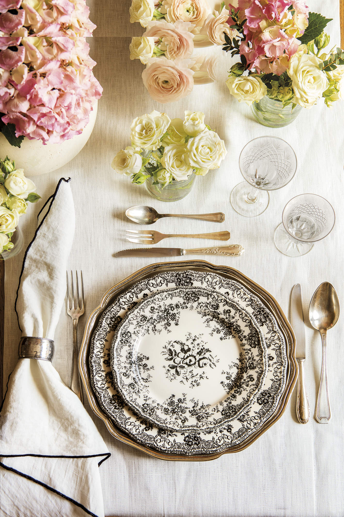 7 looks de mesa: mesa de comedor clásica y sofisticada
