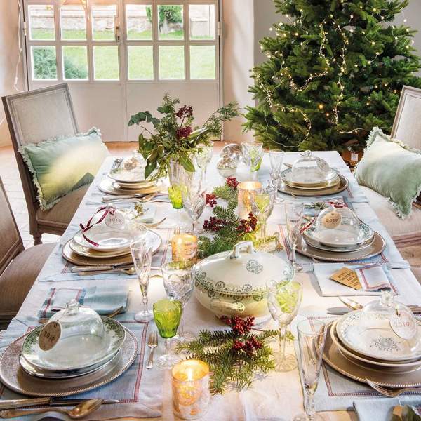 6 manteles festivos y elegantes de IKEA perfectos para vestir la mesa esta Navidad