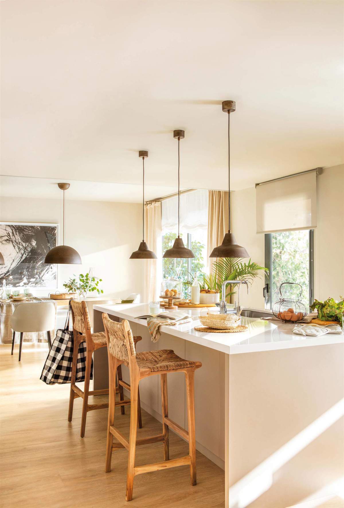 8 cocinas con zona de desayuno (offices, barras, mesitas...) bonitas y ...