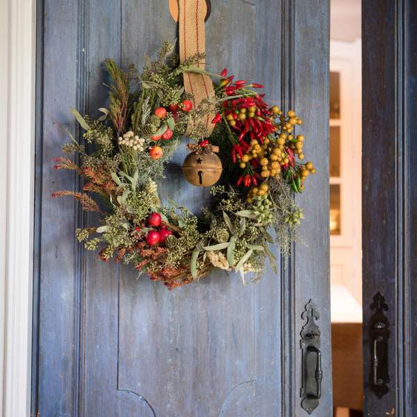 Puertas decoradas de Navidad: 35 FOTOS e ideas bonitas de la revista El Mueble para dar un toque mágico a tu casa