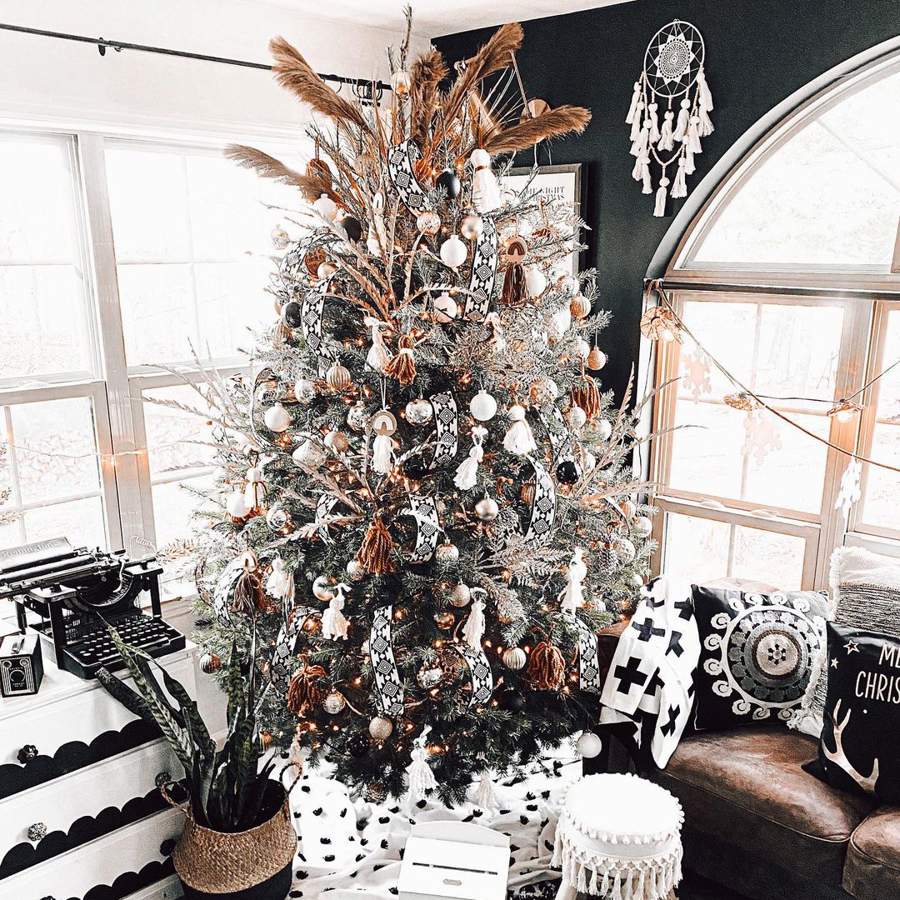 5 árboles de Navidad de aspecto boho chic para decorar la casa con estilo y personalidad