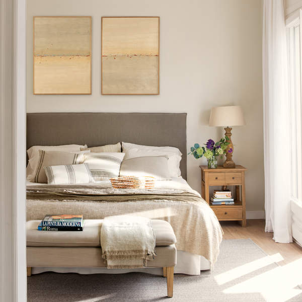 Dormitorio cálido color beige y gris