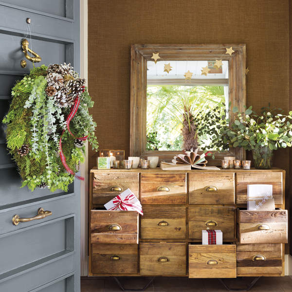 8 FOTOS e ideas fabulosas para decorar la entrada de casa en Navidad y que te quede como en la revista El Mueble
