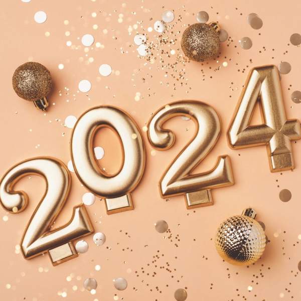 Más de 70 frases bonitas, cortas y originales para felicitar el Año Nuevo 2024 a tus familiares y amigos