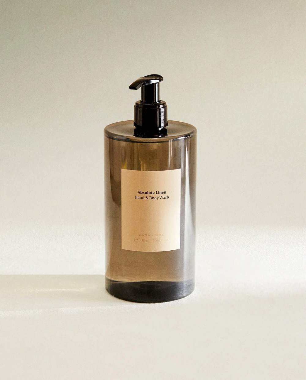 Jabón líquido de manos de Zara Home, Absolute Linen