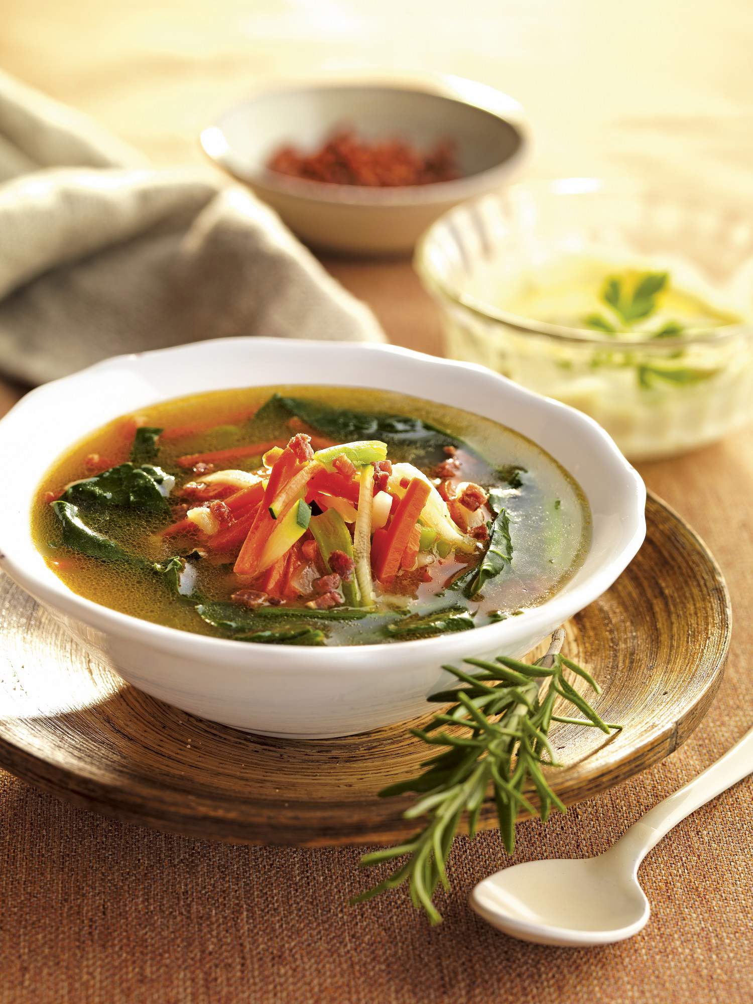 recetas de sopa de verduras con acelgas