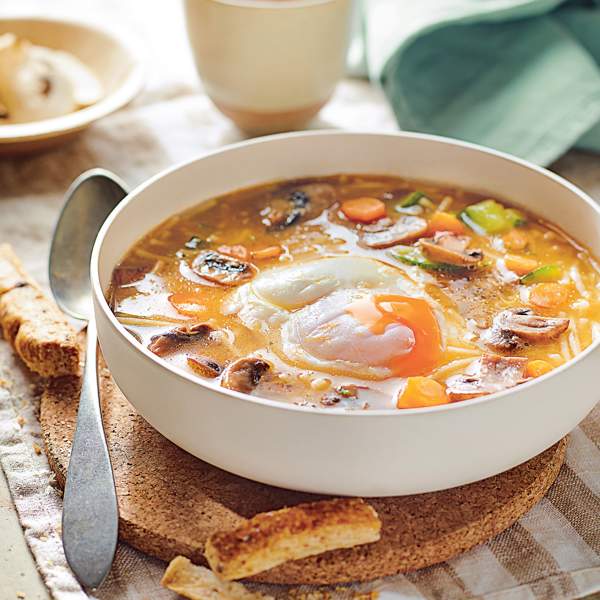 9 recetas de sopa de verduras para entrar en calor de la forma más saludable