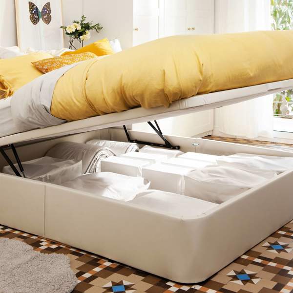 El canapé abatible de El Corte Inglés ideal para dormitorios pequeños MUY rebajado que te ayudará a mantener el orden