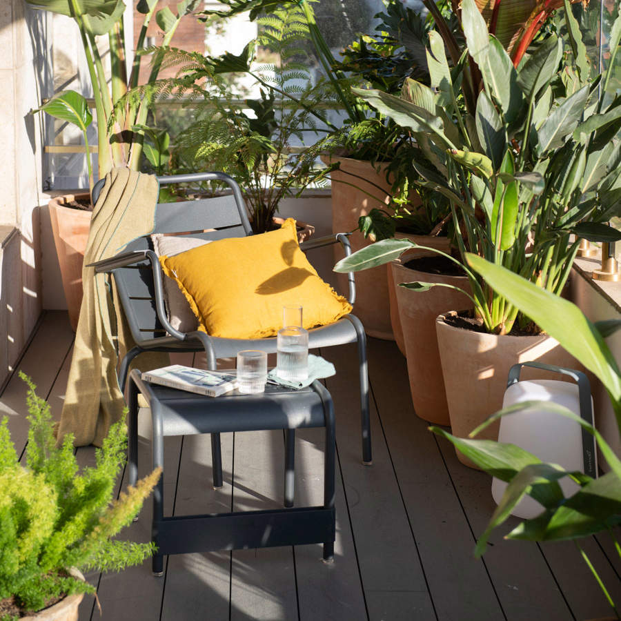 Si tu balcón es pequeño, estás de suerte: Lidl tiene esta mesa plegable de madera al 50%