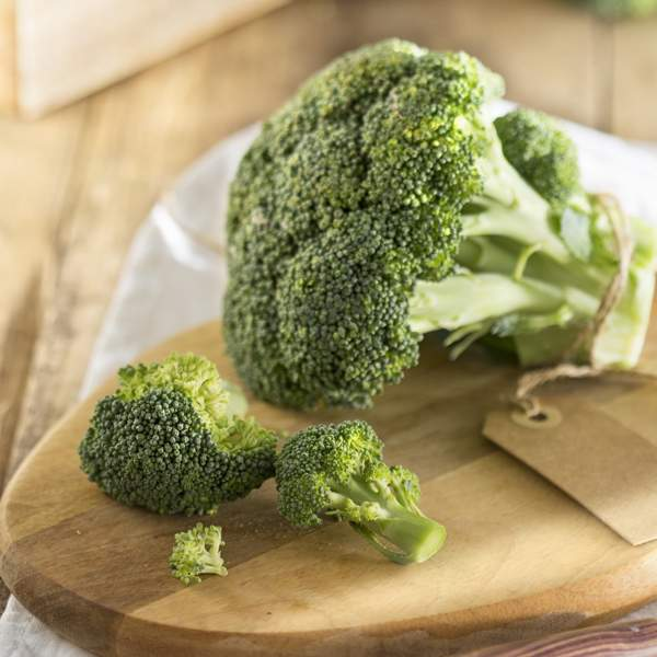 Todo lo que puedes hacer con tan solo el tallo del brócoli: la receta fácil y saludable que está para chuparse los dedos