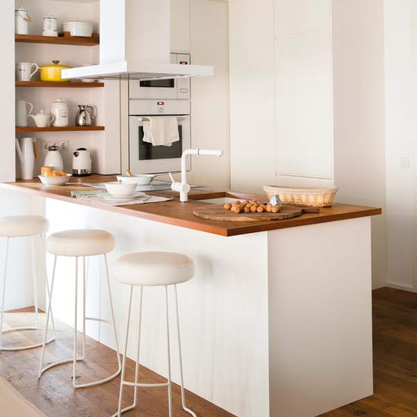 Cocinas pequeñas modernas: 6 FOTOS e ideas llenas de estilo de la revista El Mueble que te inspirarán en tu próximo cambio