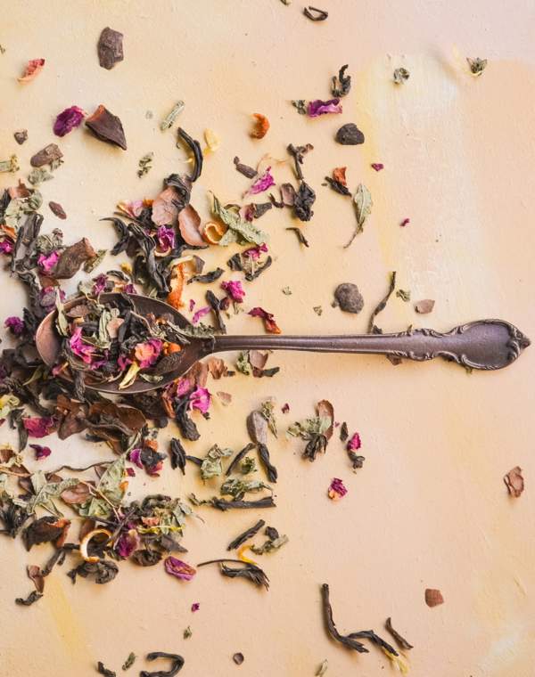 No solo el té verde: las 5 mejores infusiones para acabar con la alergia de primavera de forma natural