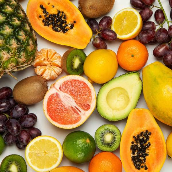Los expertos lo avalan: esta fruta te ayuda a ser más feliz, mejora la digestión y es rica en vitamina C