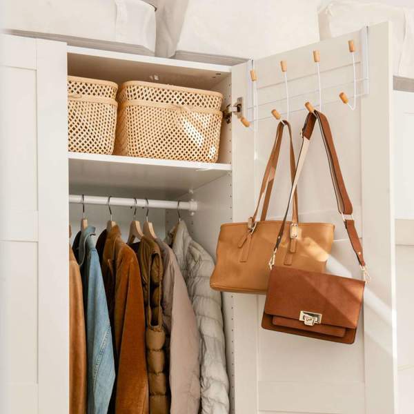 Primark Home agotará la solución más práctica y barata para mantener ordenados los bolsos sin que ocupen espacio