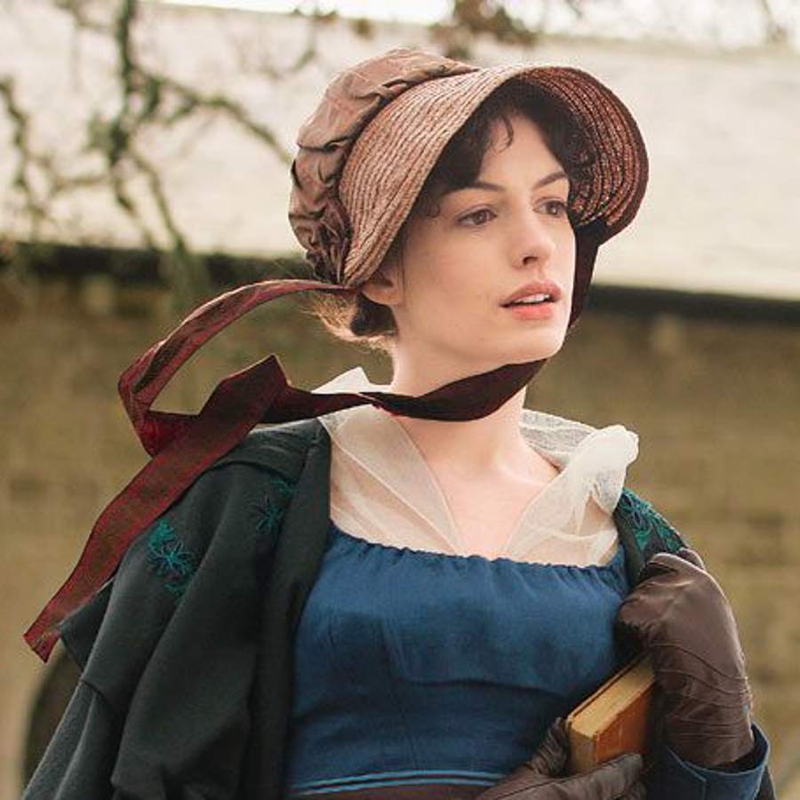 Anne Hathaway como Jane Austen