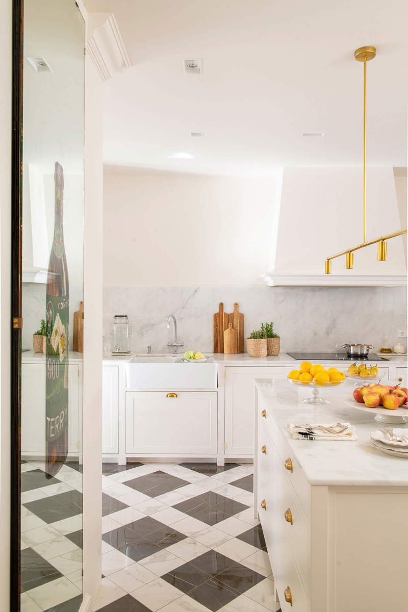 No Optes Por Un Suelo Brillante Si Buscas Comodidad En El Mantenimiento 00000000 240723123224 800x1200