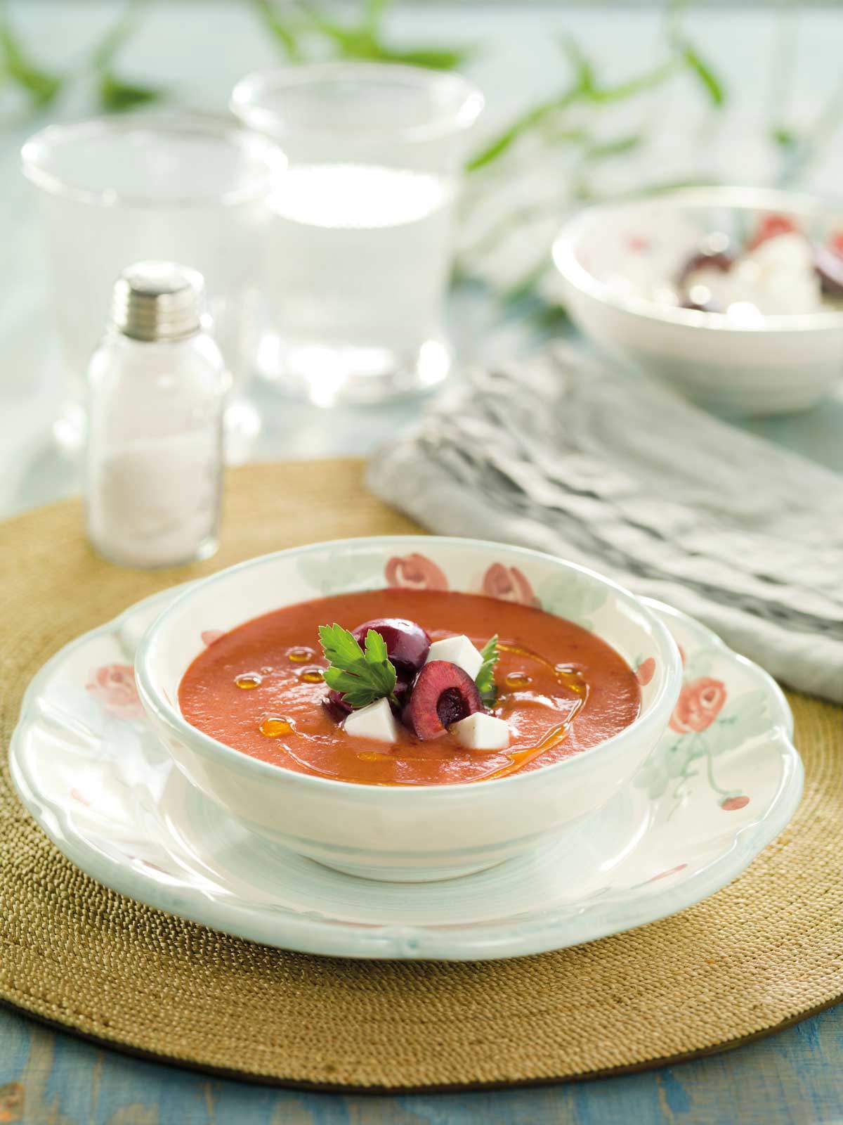 receta-gazpacho-cereza-tomates-00320096