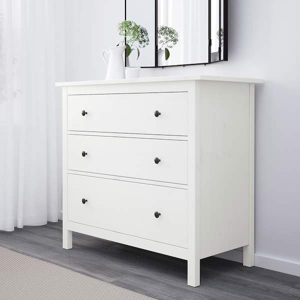 Cómoda HEMNES 