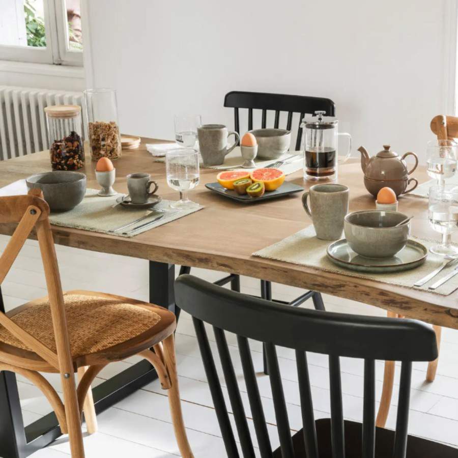 Mesa de comedor de madera de acacia Bled