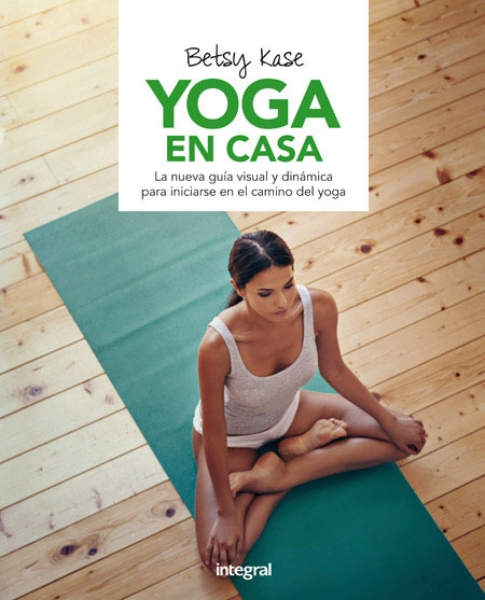 Libro Yoga en casa de Betsy Kase