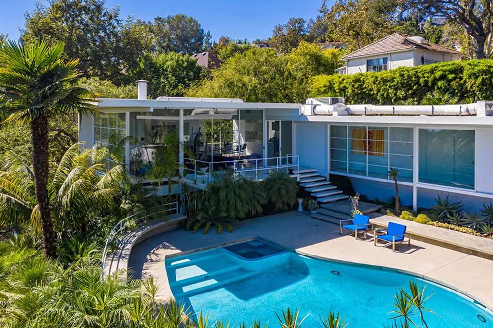 Piscina de la mansión de Brad Pitt