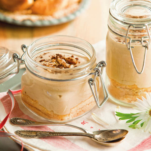 Este postre fácil y sin horno con bizcochos de soletilla y leche condensada se va a convertir en tu favorito