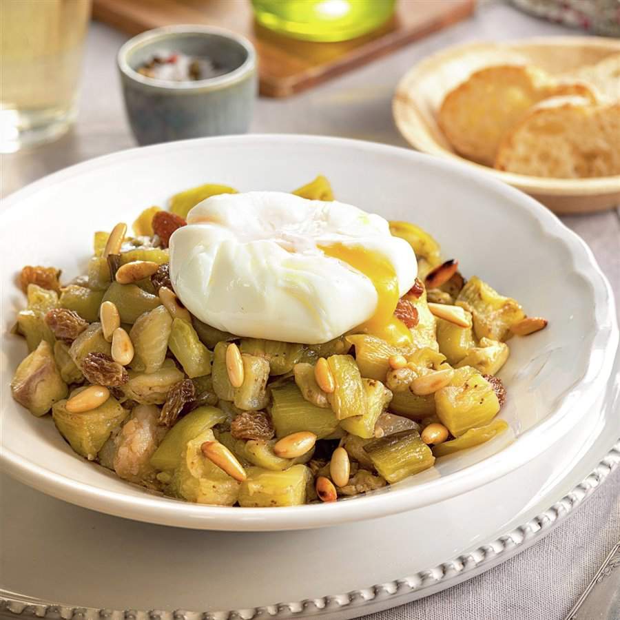 Ensalada de berenjena y verduras