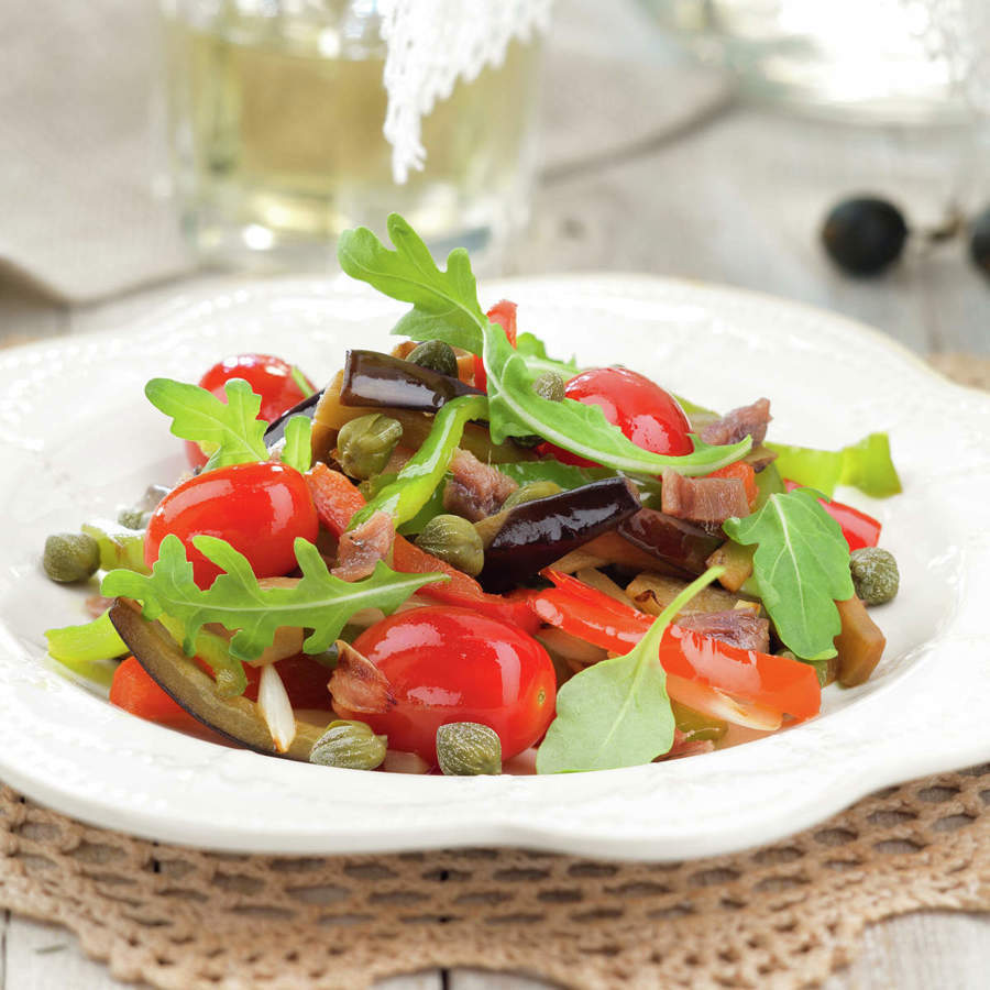 Ensalada de berenjena y verduras