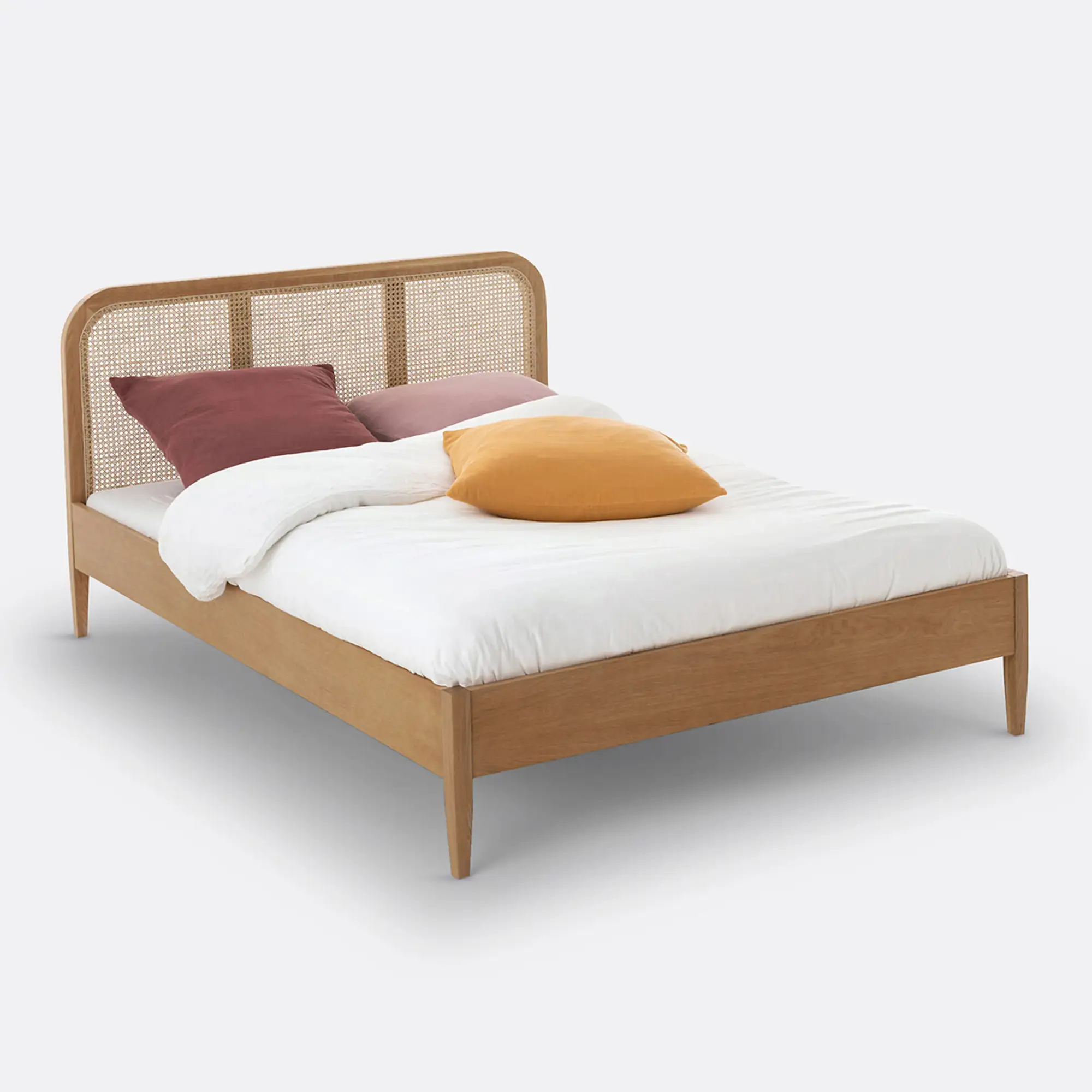 Cama con sommier de madera