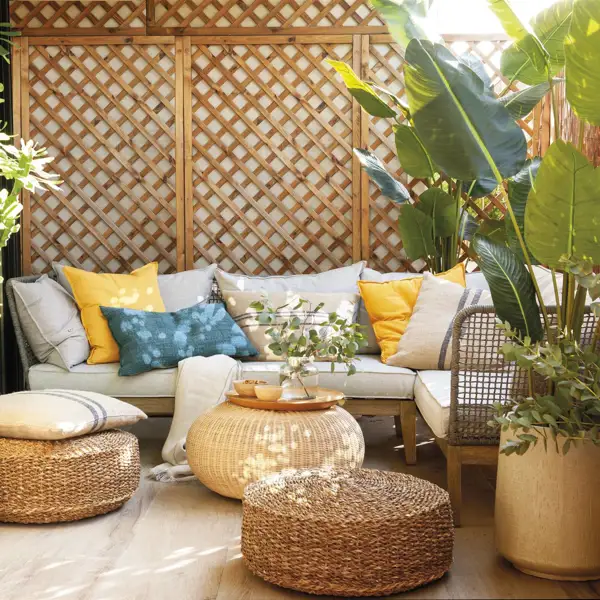 Decorar una pared del patio o la terraza y lograr un resultado ESPECTACULAR: 9 ideas originales y llenas de estilo sin gastar mucho