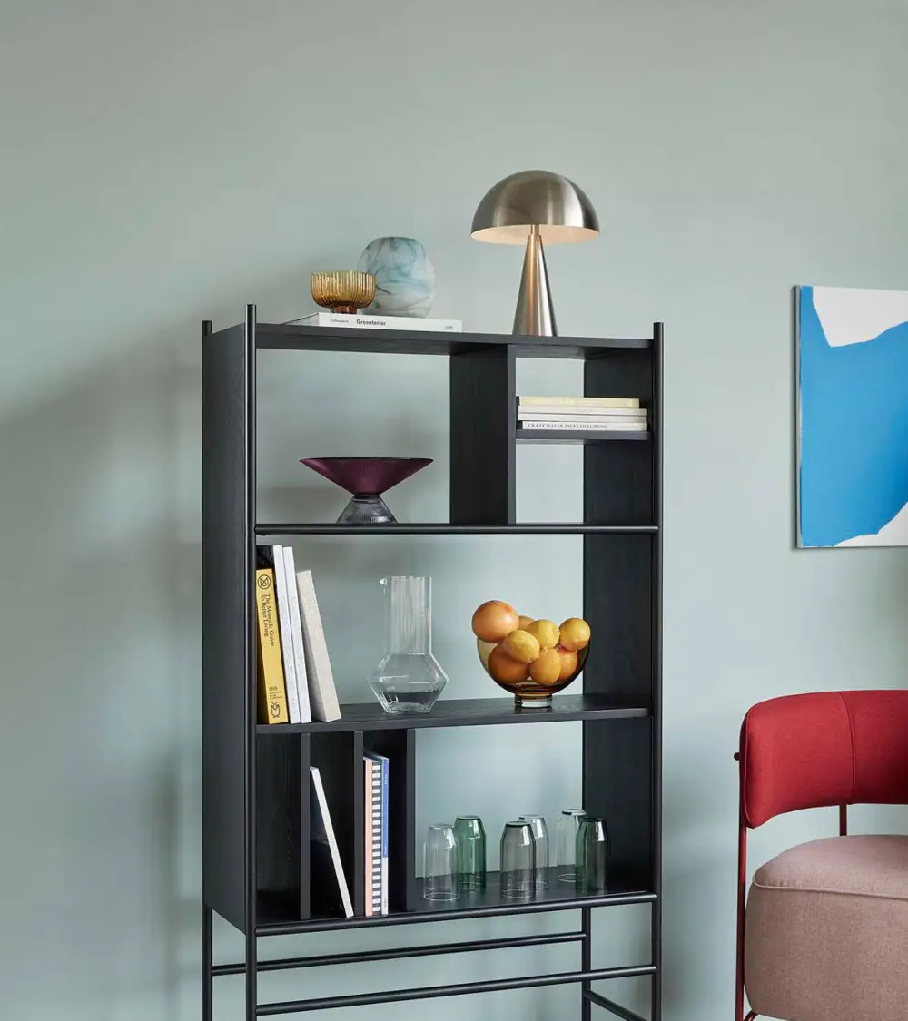 Estantería Divide en madera y metal negro de Hübsch de venta en Vackart